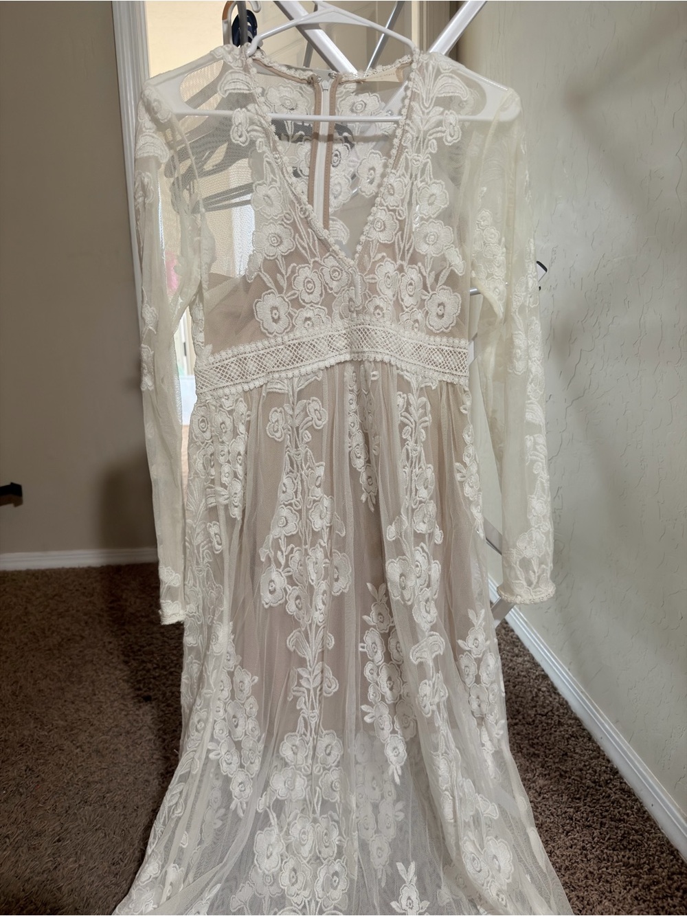 Altard State Lace Embroidered Long Sleeve V-Neck Dress - Ivory